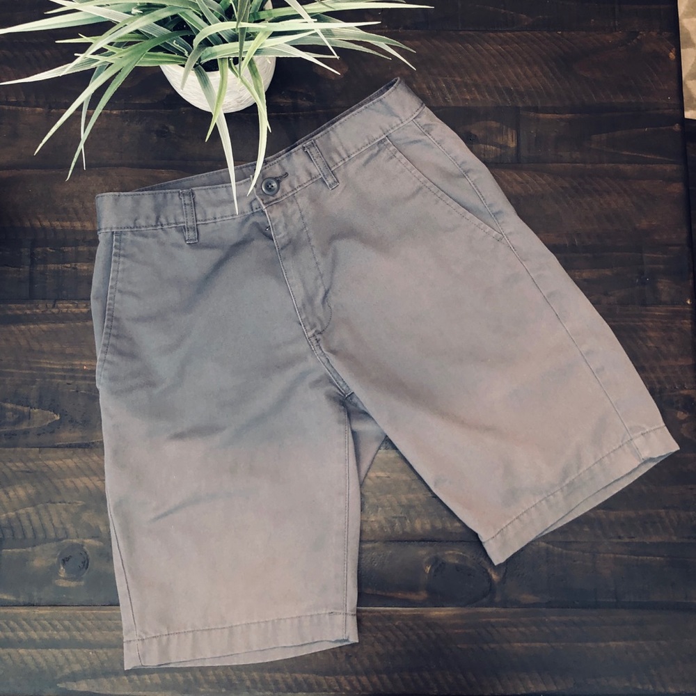 RVCA Gray men’s shorts